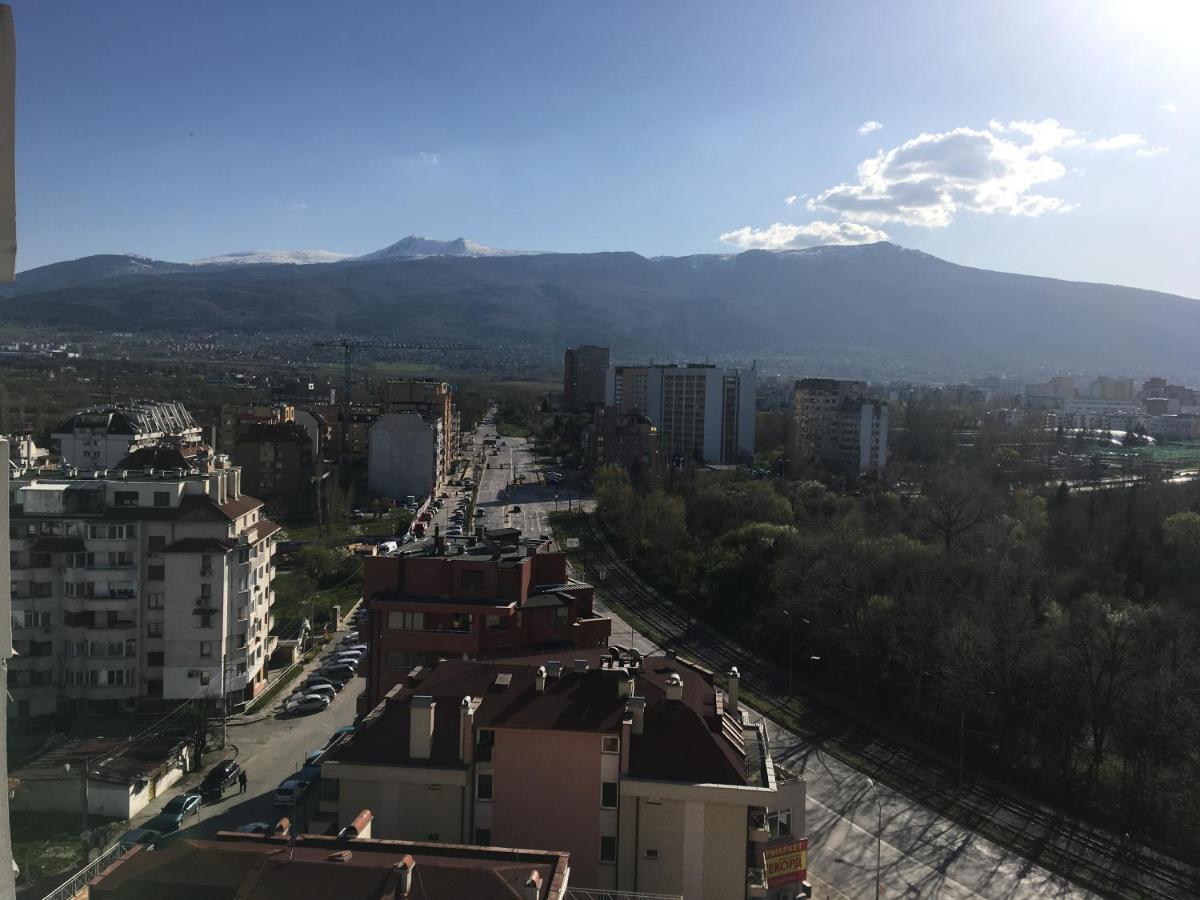 Panorama Apartment Darvenitsa Sofia Exterior photo